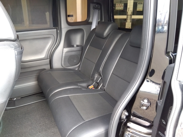 HONDA N BOX 2018