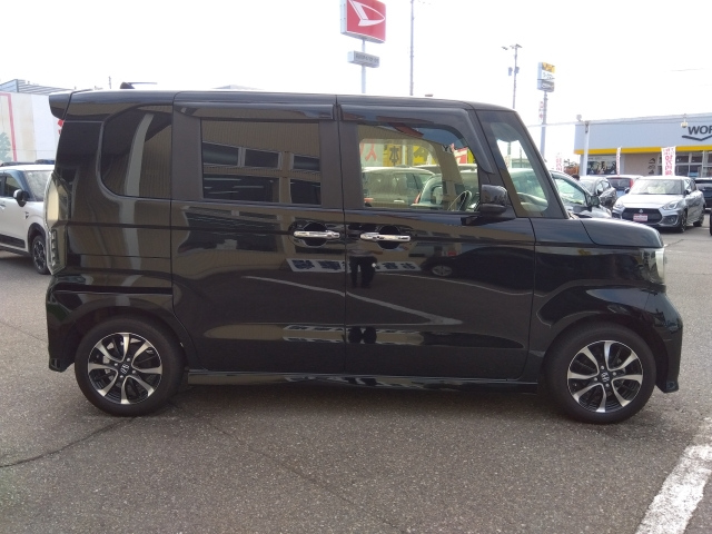 HONDA N BOX 2018
