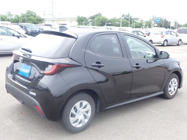 TOYOTA YARIS 2023
