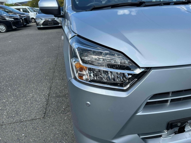 DAIHATSU MIRA E S 2022