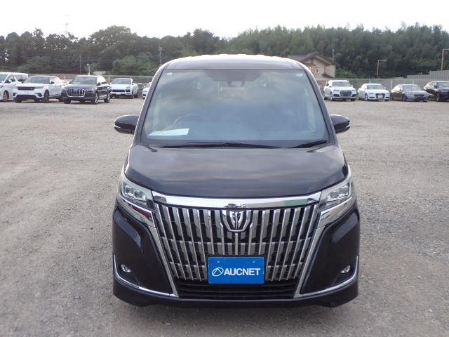 TOYOTA ESQUIRE 2018