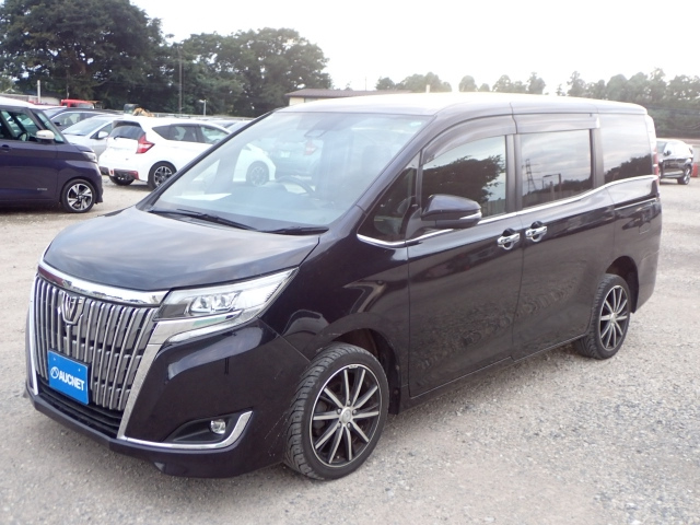 TOYOTA ESQUIRE 2018