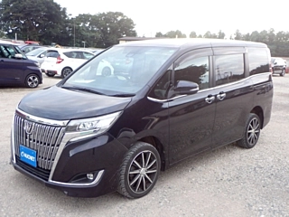 TOYOTA ESQUIRE 2018
