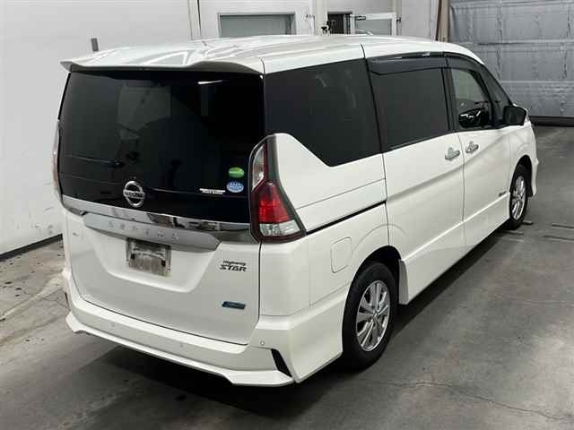 NISSAN SERENA 2017