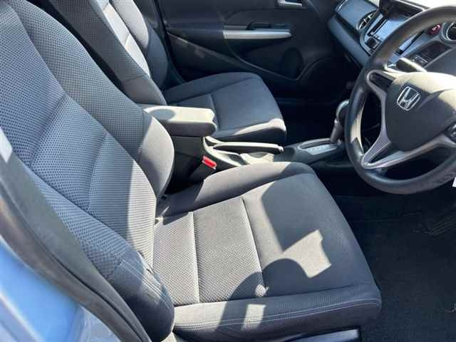 HONDA INSIGHT 2011