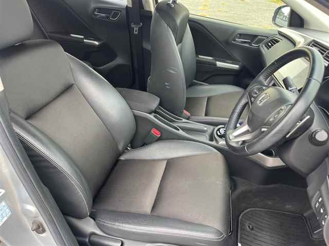 HONDA GRACE 2017