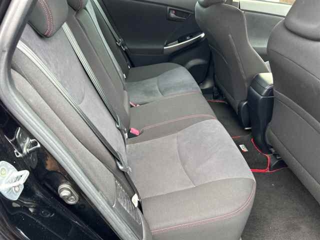 TOYOTA PRIUS 2012