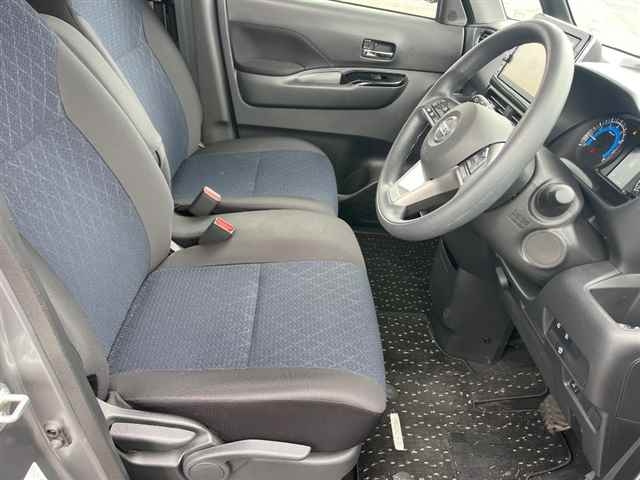 NISSAN ROOX 2020
