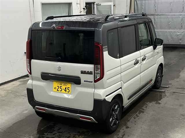 SUZUKI SPACIA GEAR 2024