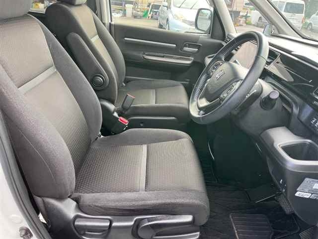 HONDA STEP WAGON 2021