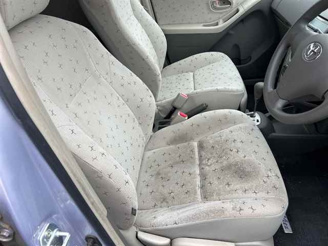 TOYOTA VITZ 2009