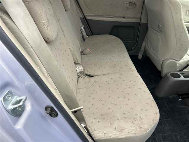 TOYOTA VITZ 2009