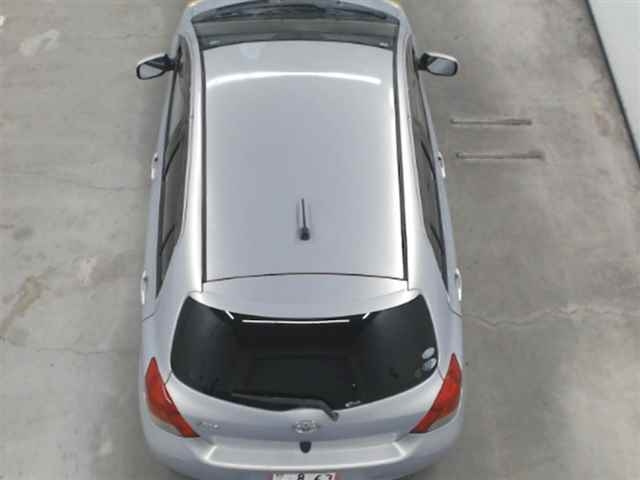 TOYOTA VITZ 2009