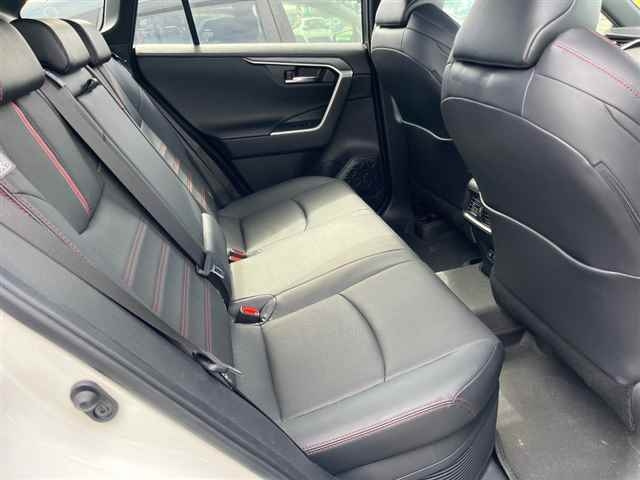 TOYOTA RAV4 2021
