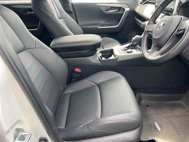 TOYOTA RAV4 2021