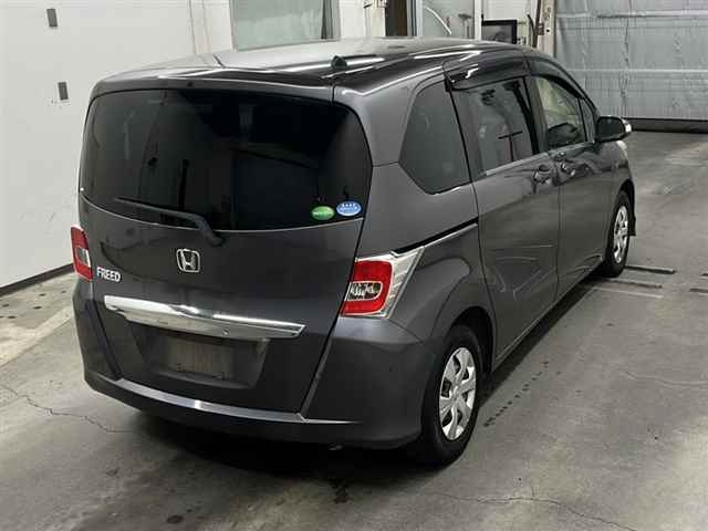 HONDA FREED 2016