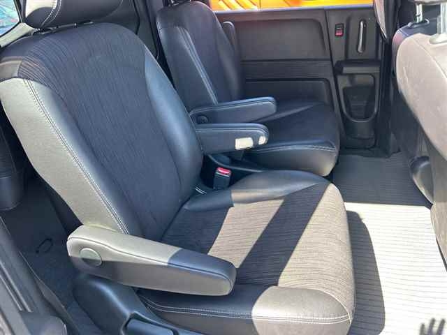 HONDA FREED 2016