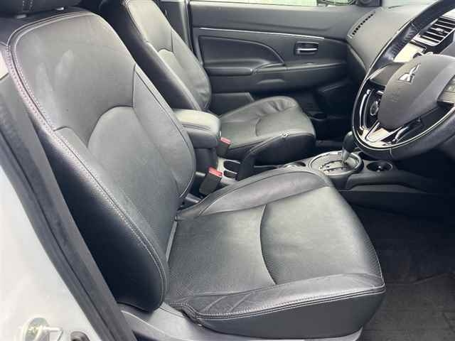 MITSUBISHI RVR 2015