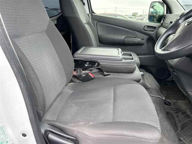 NISSAN CARAVAN VAN 2021