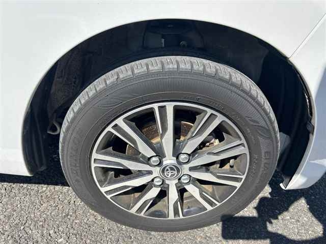 TOYOTA PIXIS MEGA 2022