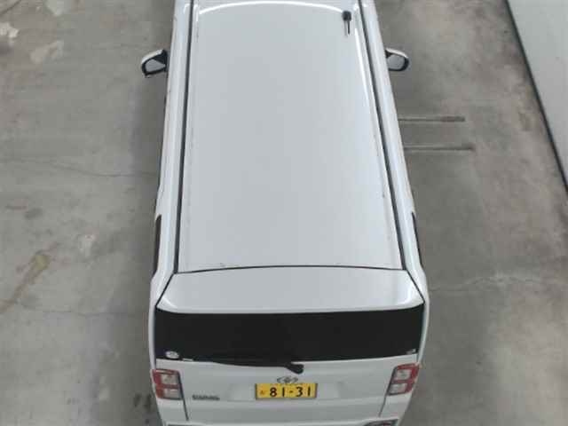 TOYOTA PIXIS MEGA 2022