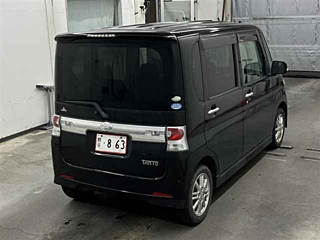 DAIHATSU TANTO 2010