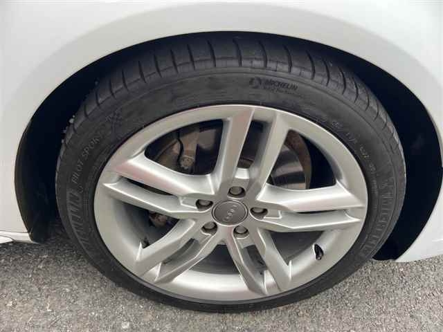 AUDI A4 2014