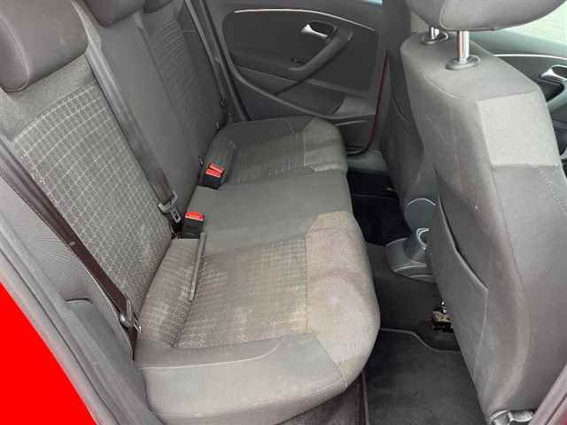 VOLKSWAGEN POLO 2014