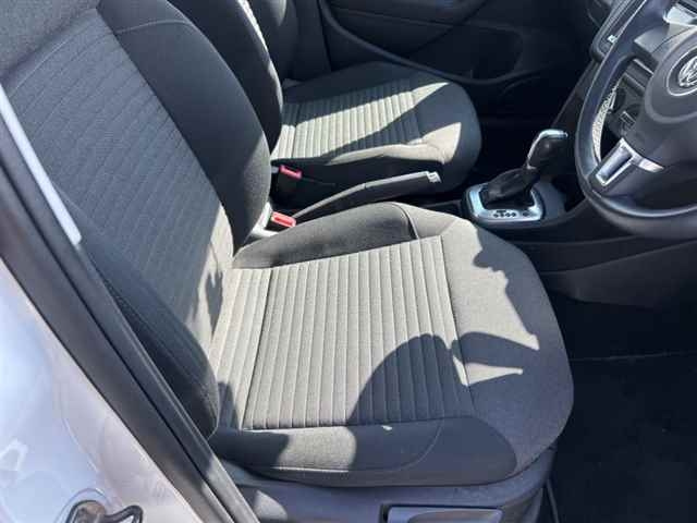 VOLKSWAGEN POLO 2013