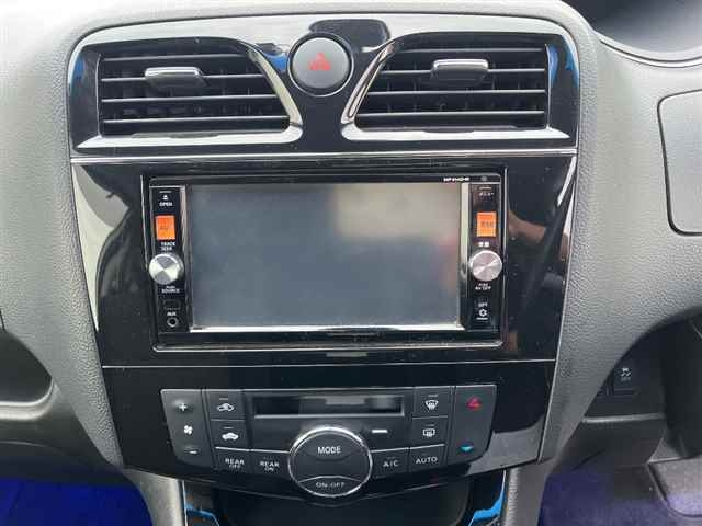 NISSAN SERENA 2014