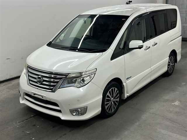 NISSAN SERENA 2014