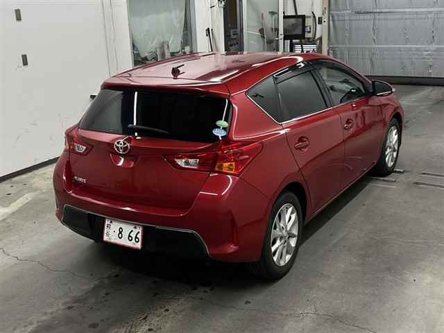 TOYOTA AURIS 2014
