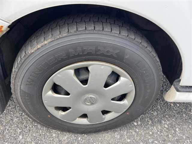 NISSAN CARAVAN VAN 2009