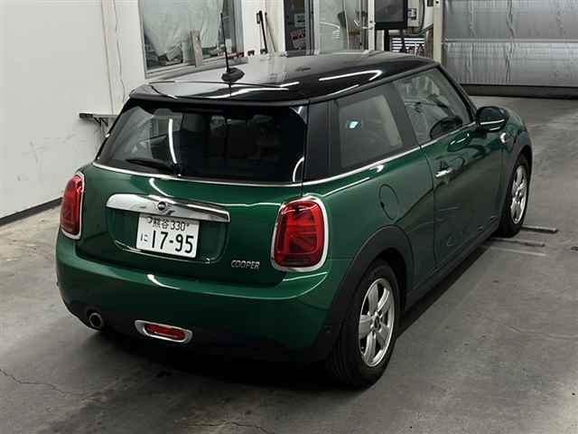 BMW MINI 2020
