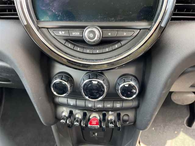 BMW MINI 2020