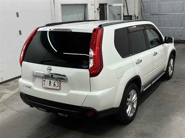 NISSAN X-TRAIL 2010