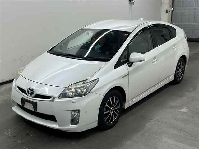 TOYOTA PRIUS 2011