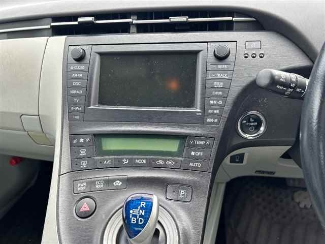 TOYOTA PRIUS 2011