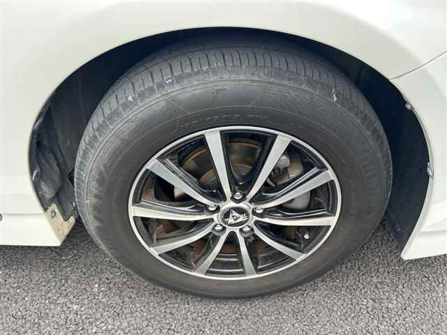 TOYOTA PRIUS 2011