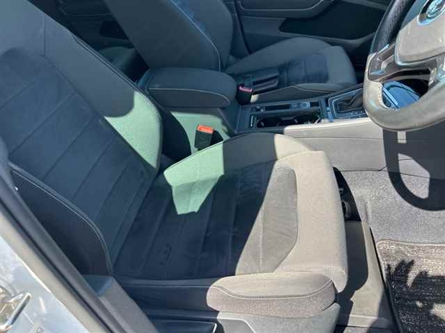 VOLKSWAGEN GOLF VARIANT 2017