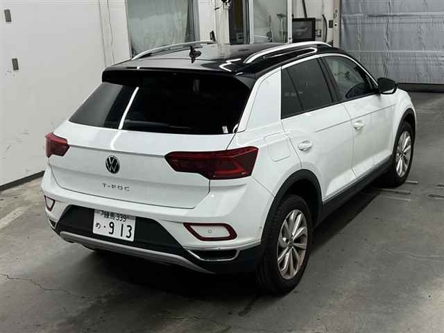 VOLKSWAGEN T-ROC 2024