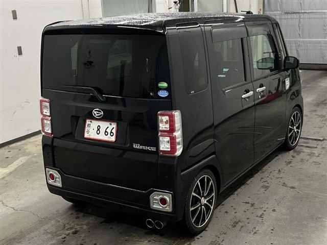 DAIHATSU WAKE 2018