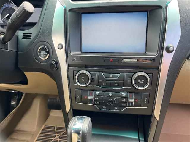 FORD EXPLORER 2016