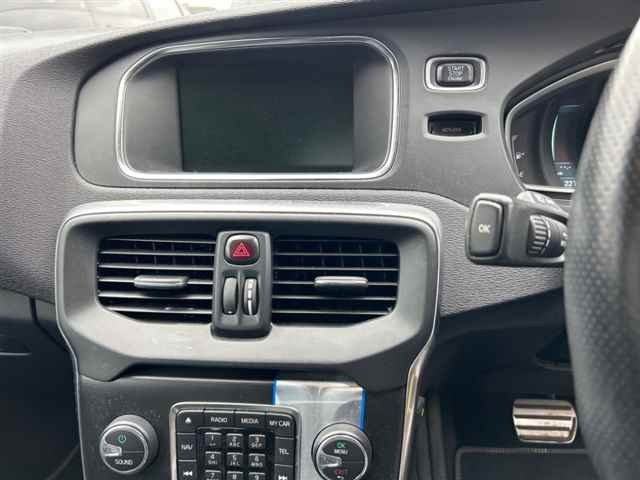 VOLVO V40 2013