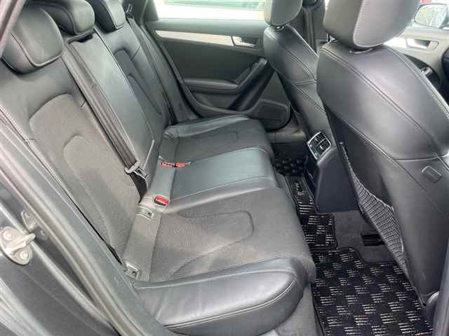 AUDI A4 2016
