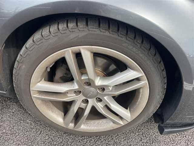 AUDI A4 2016