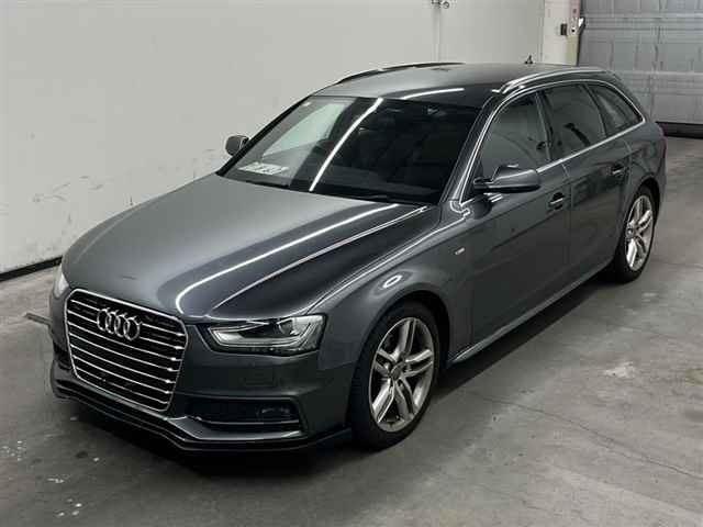 AUDI A4 2016