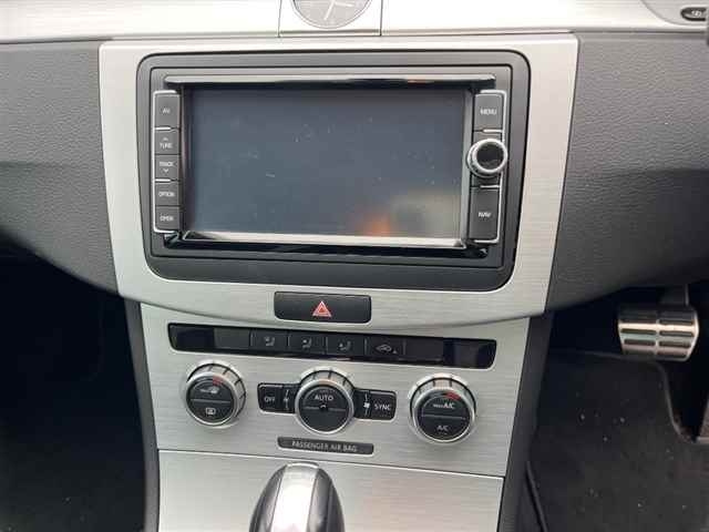 VOLKSWAGEN PASSAT VARIANT 2014