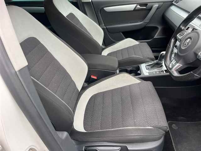 VOLKSWAGEN PASSAT VARIANT 2014
