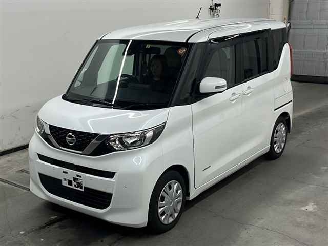 NISSAN ROOX 2023